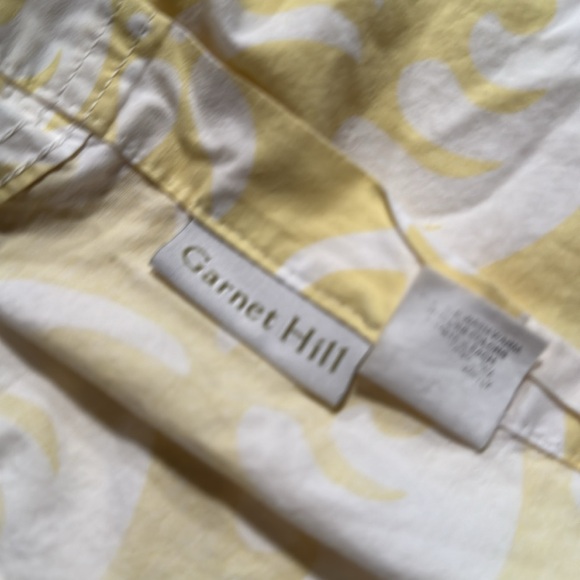 Garnet Hill, yellow and white print shower curtain - Picture 4 of 4